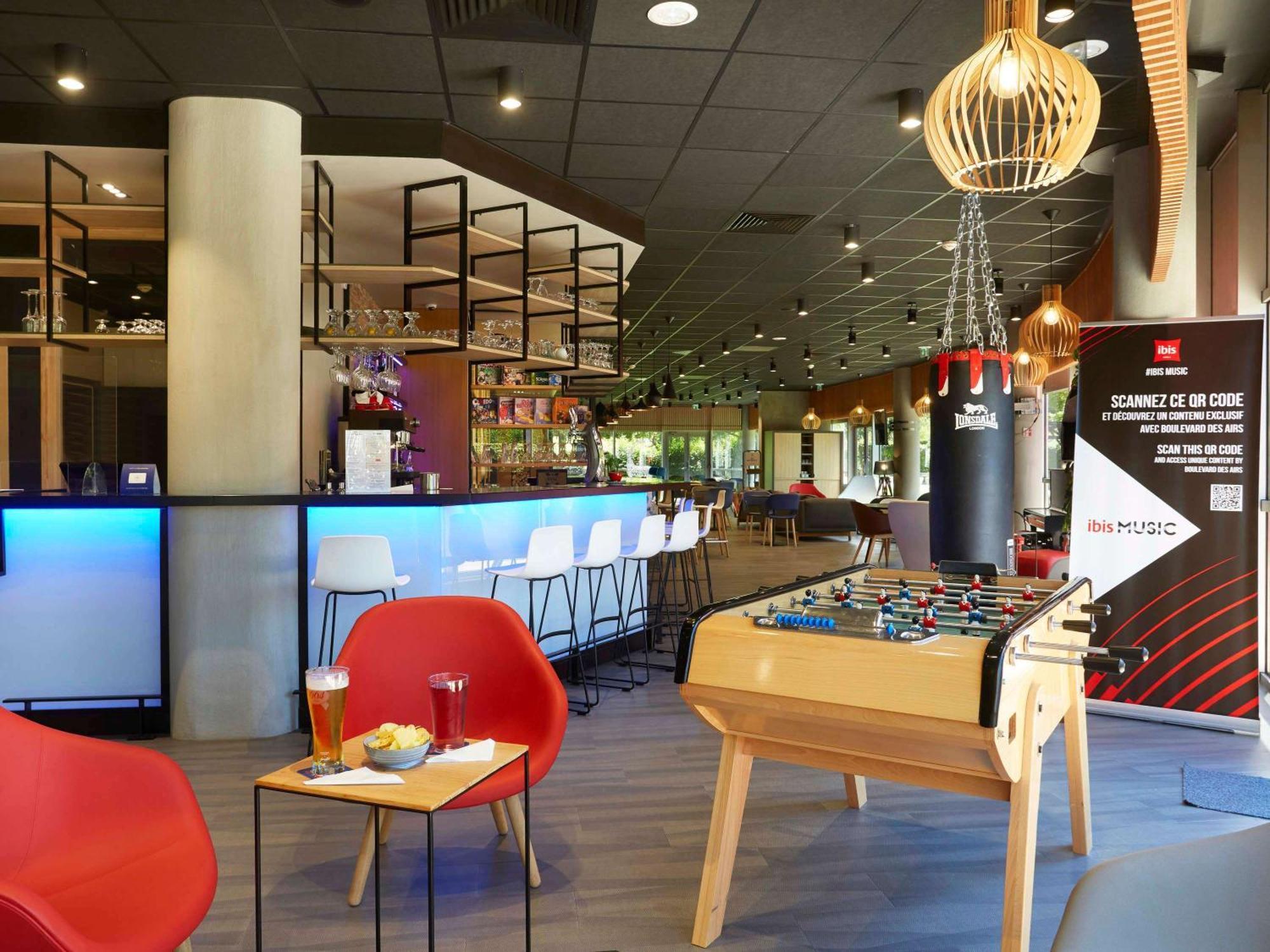 Ibis Archamps Porte De Geneve Eksteriør bilde